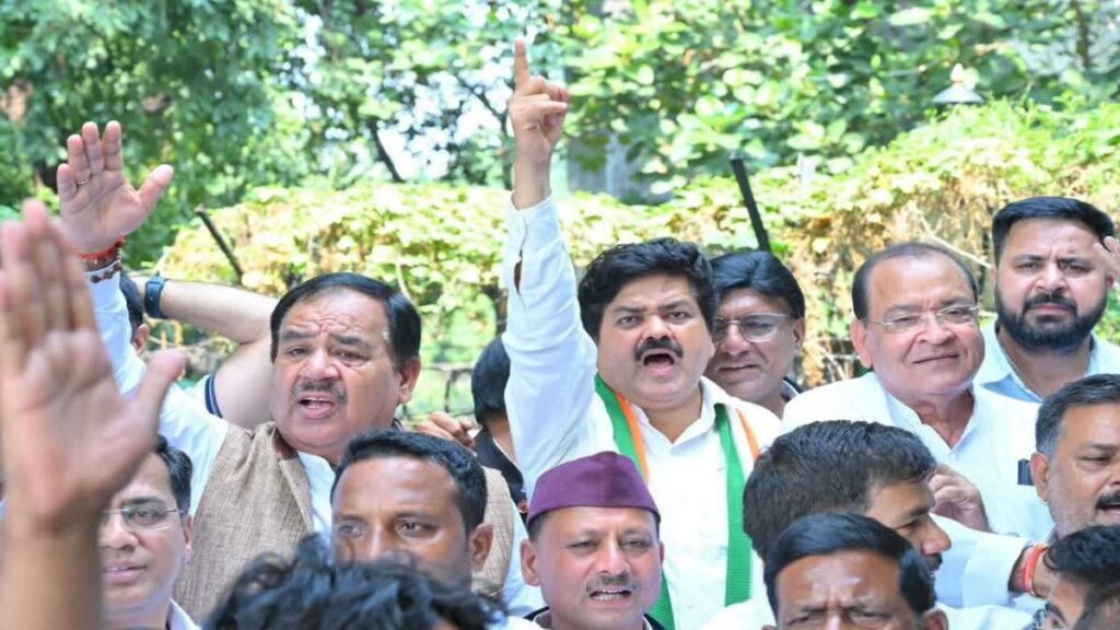 hindi-news-32-2.jpg